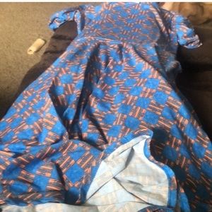 Lularoe Nicole size medium